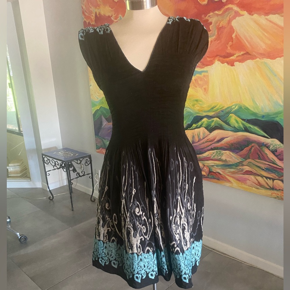Max Edition Dress w Shirring & Embroidery